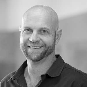 Dr. Andries Noeth